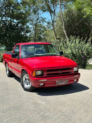 CHEVROLET S10 4.3 SFI DLX 4X2 CS V6 12V GASOLINA 2P MANUAL CHEVROLET S10 4.3 SFI DLX 4X2 CS V6 12V GASOLINA 2P MANUAL